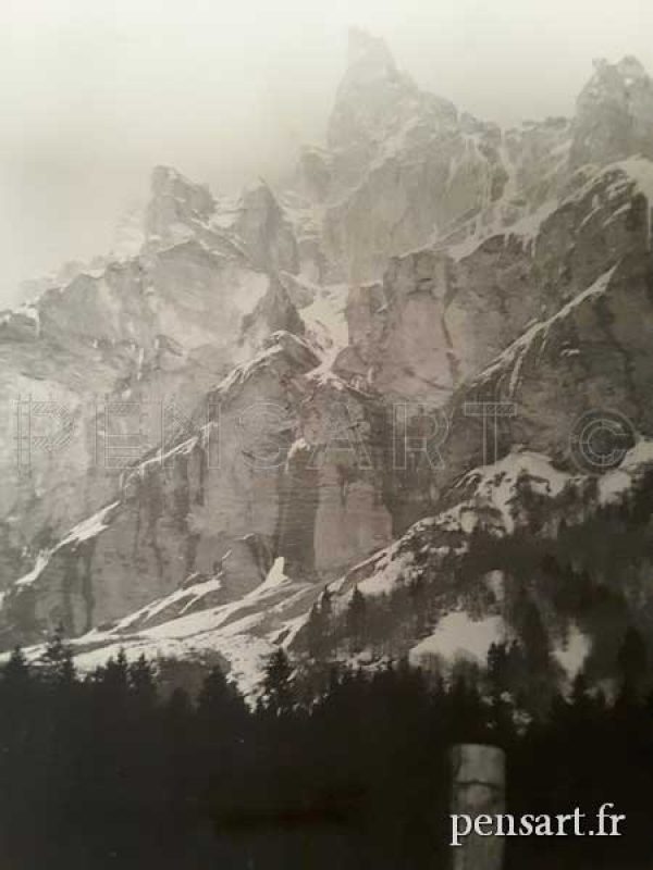 La montagne enneigée- Photo nature noir et blanc
